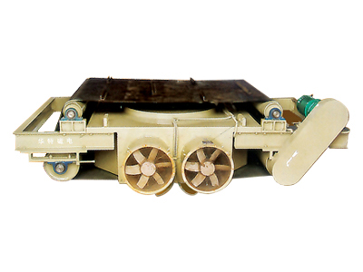 RCDC、RCDF-T系列超強冷風(fēng)自卸式電磁除鐵器